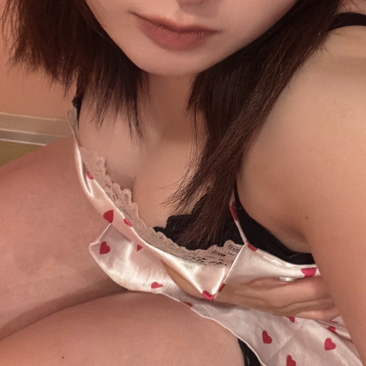 21時から75分御予約のおにいさま🤍
たくさんちゅーしてきもちよかったね…♥
いっぱいいっちゃった♥おにいさまもたくさん出してくれて嬉しかったな……♥お仕事毎日忙しくて大変だろうけど、体調に気をつけてがんばってね！♥