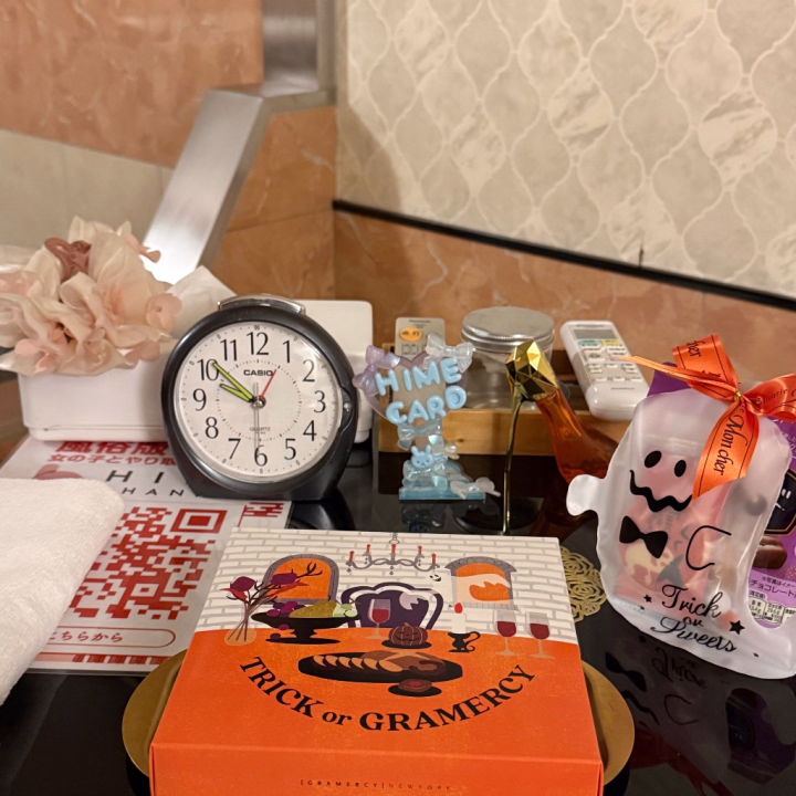 本日も１１時間満枠、お誘いくださり、ありがとうございます♡

一言お礼日記とさせていただきます。

また笑顔で再会できますこと、楽しみにお待ちしています♡

💜ྀིご予約様　50分
『あげまん線、信じてみよう』♡

💜ྀིご予約様　70分
『昨日AV見て4回ヌイた』差し入れもありがとうございます♡

💜ྀི仲良し様　100分
お礼日記書きます♡

💜ྀིご予約様　70分
『3回イッタくらいの気持ち』♡

💜ྀི仲良し様　120分
お礼日記書きます♡

💜ྀིご予約様　70分
『この体位、初めて』♡

💜ྀི写真指名様　50分
『姉御肌で慕われそう』♡