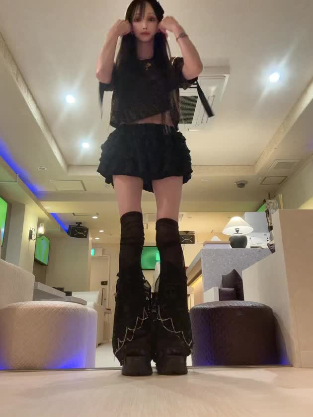 🌷動画は昨日のバーです。


サウナで整えて、スーパーへ行って三ツ矢サイダーと茄子のお漬物を買ってきました♡


炭酸ジュース大好きなんですが、糖分過多になるのでお店ではお水を飲むようになりました。


身支度して出勤します。



本日も、ご予約ありがとうございます♡


ご案内できるお時間もありますので、お電話でお誘いくださると嬉しいです。