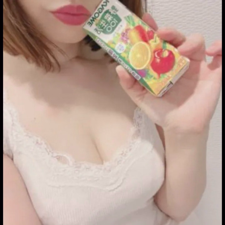 出勤しました〜💓

日曜日ももう終わりですね🥺


ビタミン補給しながら待機してます☺️


また明日から1週間、
無理せず一緒に頑張りましょうね🩷✨


元気チャージしたい方、たくさん癒せる準備してお待ちしてます🥰