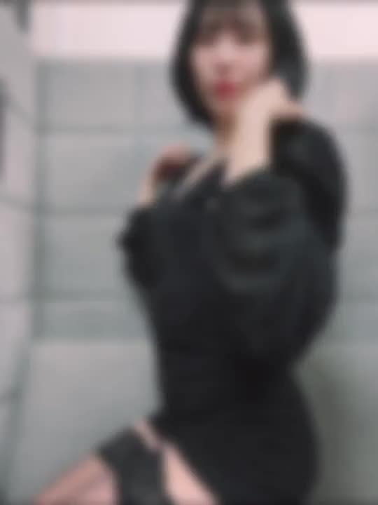 みんな大好き
お尻ふりふりりょうさんです☺️

オナニーしたらあかんで💕