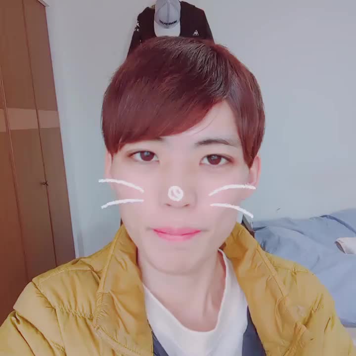 沢山の方に応援してもらいたいです

応援してくださる皆さんが大好きです😌

よろしくお願いします🤭

拡散希望　二代目イブキ　ナンバーワンに一直線