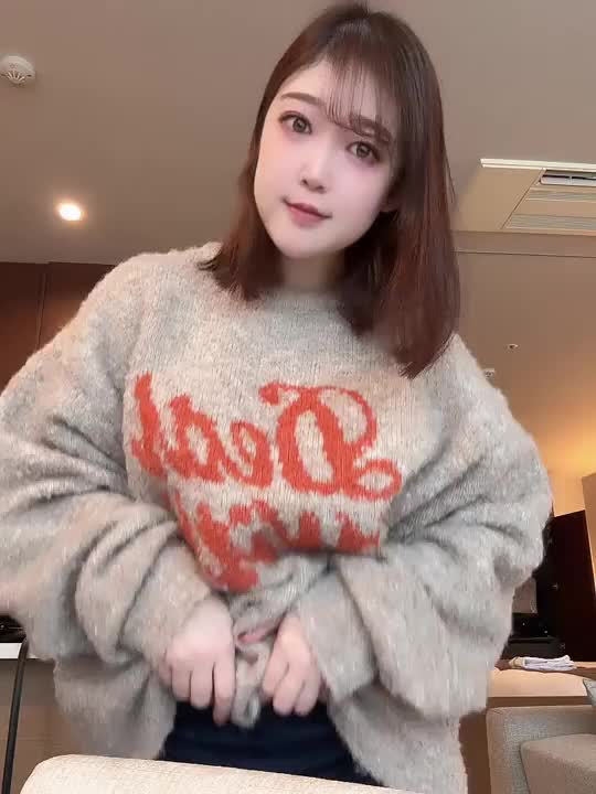 さきのノーブラ姿みたい？♥️