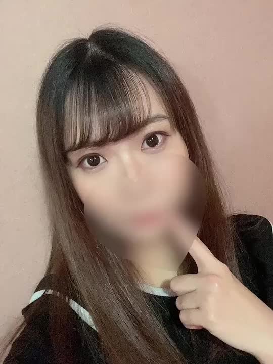 りいさと2人だけの濃厚な時間を過ごしませんか？💓

ムラムラしているから
お兄さまのかたくなってるアレをちょうだい❤️

一緒に気持ちよくなりましょ💕