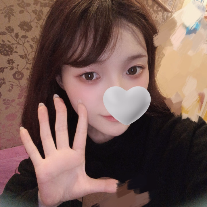 昨日も遅くまでありがとうございました！

今からラストまでお待ちしてます！

🩵いおな🩵