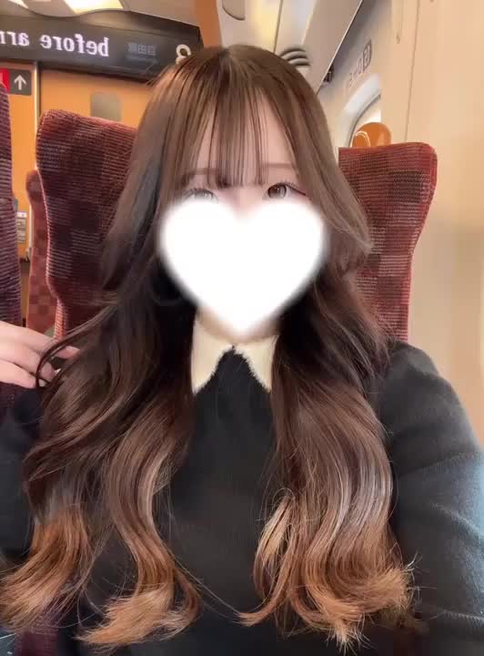 ほんとにあっという間の7日間だったな〜🥺

もう7日経ったの⁉️という気持ち😿

明日の予定が朝早いので最終日は
18:00までだけどほんとは夜まで
出勤したかった〜ᐡ߹~߹ᐡ💧

今回都合が合わず会えなかった
お兄さんは次回出勤の際に是非
お誘いください( ᎔˘꒳˘᎔)💘

あと少しですがよろしくお願いします👶🏻🤍


さな🩵