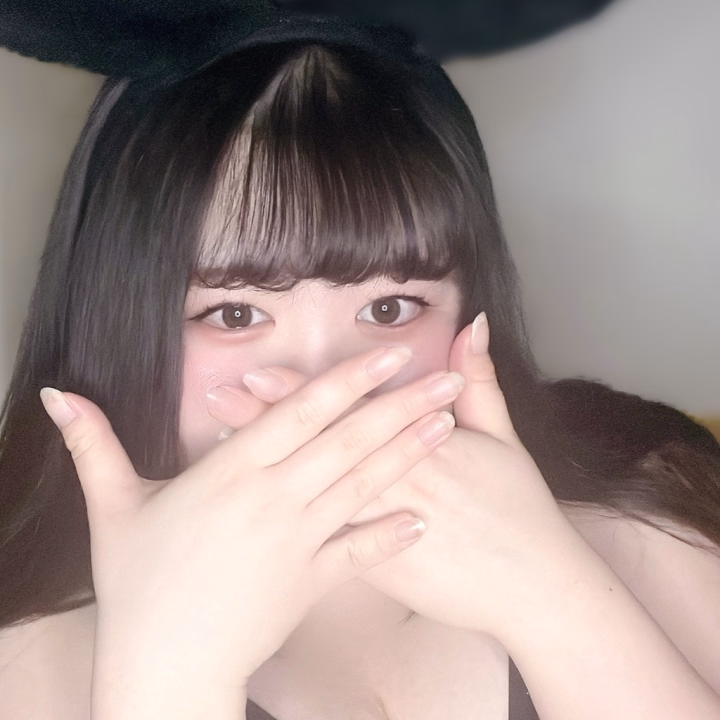 えちばにー🔞

ぴょんぴょんの練習中🥲
お兄さんで練習させてよねっ

会いに来てくれるの待ってるからね🍑