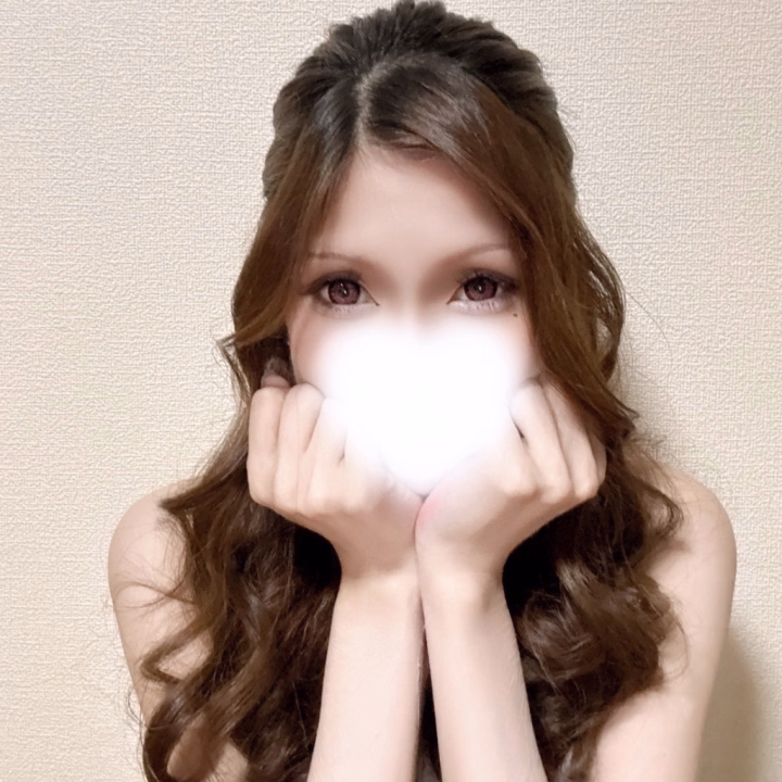 .*·.⟡┈┈┈┈┈┈┈┈┈┈┈⟡.·*.

おはよう☀️‼️


朝起きたら掃除から始まる
午前…☀️

掃除とか家事？好きだから
早起き出来たら幸せな気持ちに
なれちゃうんだぁ〜👸🏼💗💗

.*·.⟡┈┈┈┈┈┈┈┈┈┈┈⟡.·*.


そういえば‼️
昨日は短い時間の出勤だったのに
完売させてくれて
ありがとうございました(*ˊ˘ˋ*)｡♪:*°

今日も18時~25時までと
短い時間の出勤だけど
しゅなの事、呼んでくれる…？？


あと、写真詐欺かと思ってた。
って言われたんだけど
写真、ほぼ加工してないですwww

ギャル味はあるかもだし
身体のコンプレックスあるし、
顔の好みは、好きな系統あるから
何とも言えないけど
会った方からは、呼んでよかった‼️
とお礼までくれるほど…😭

福島の方、優しすぎて
しゅなの自己肯定感
上がりまくりです💓

7/5がラスト出勤だけど
次いつ来れるか分からないから
しゅながいわき市に居る間に
会いに来て…呼んでほしいな🥹💛