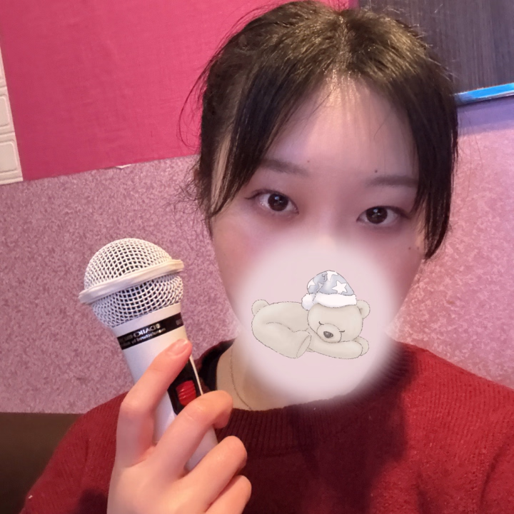 昨日はお仕事おわり久々にカラオケ行ったよ🎤

1人なのにめちゃめちゃ広い部屋通されて開放感があった😂

大声出すのはストレス発散にいいですね👾

好きなアイドルの歌がたくさん追加されててとっても嬉しかった💖