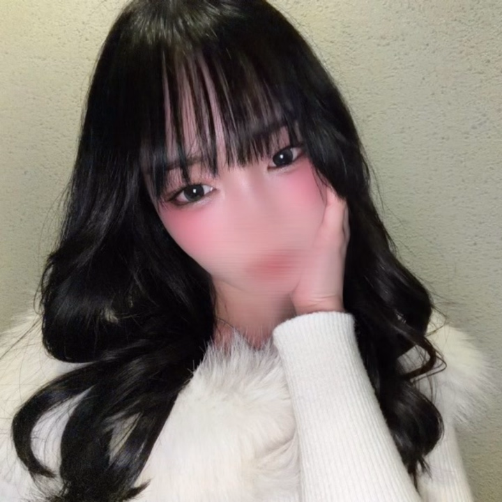 こんばんは！🌙
すいです！

23.5-3で出勤します！🙆🏻‍♀️

最近ちょこちょこ夜出勤してます😖
ここ数日は忙しくさせてもらって
嬉しい限りです🙂‍↕️🩶

すいと一緒に楽しく遊びましょう💭

本日もお誘いお待ちしております🙇🏻‍♀️