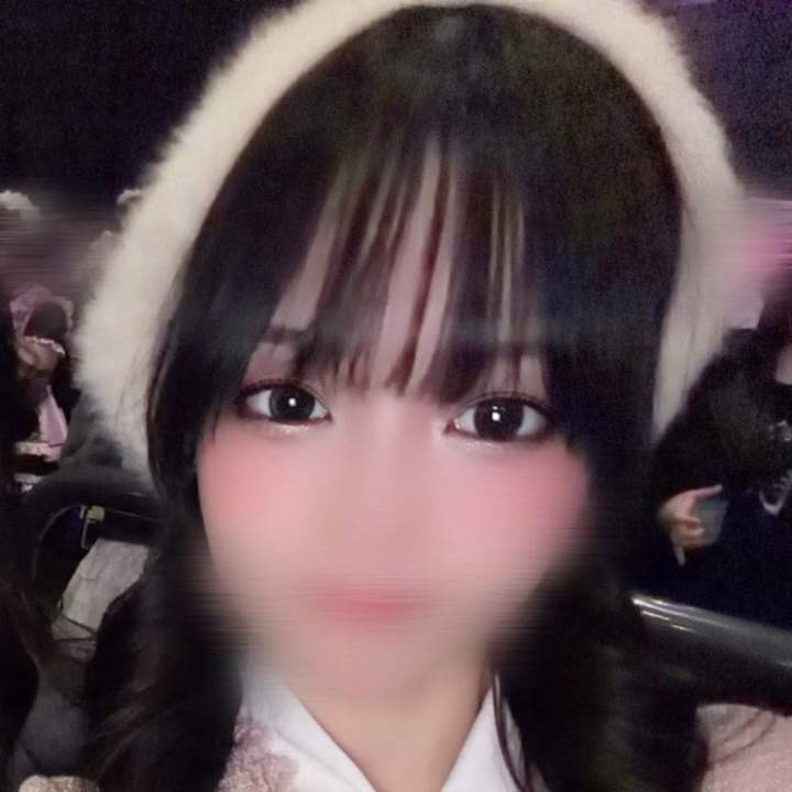 こんにちは！☀️
すいです！

本日17.5-20.5で出勤します！🙆🏻‍♀️
今回も短くてすみません😭😭
短い時間ですが本日もお誘いお待ちしております🙇🏻‍♀️