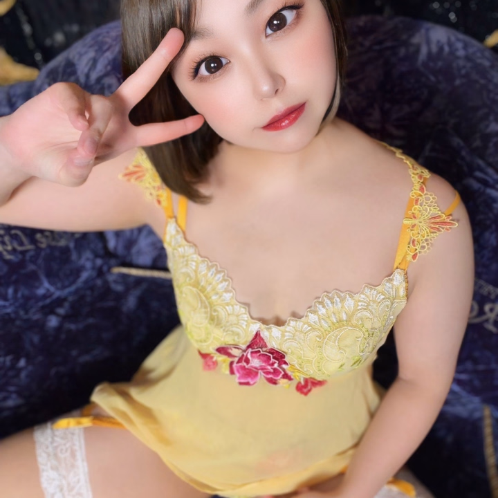 やっほーりりすです🐿️
今週末は台風🌀だね🥲

大丈夫だといいんだけど、、、

りりすは明日12時〜24時まで
土曜日は9時〜21時まで
出勤予定です😘

えっちで素敵な
出会いがありますよーに😘

りりす