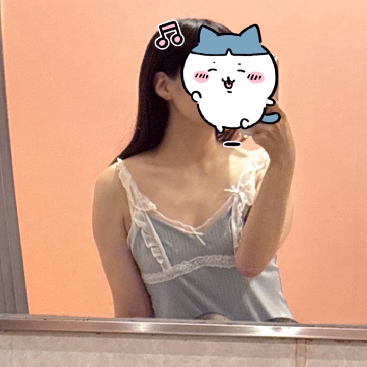 本日遊んでくださった4名様、ありがとうございました💕

たくさんお話できて楽しい1日でした☺️
またお会いできるのを楽しみにしています♪

次回の出勤は
📅 6/27（土）
🕔 17:00〜24:00

少し間が空きますが、ご都合が合う方はぜひ遊びに来てください…！

おやすみなさい🌙