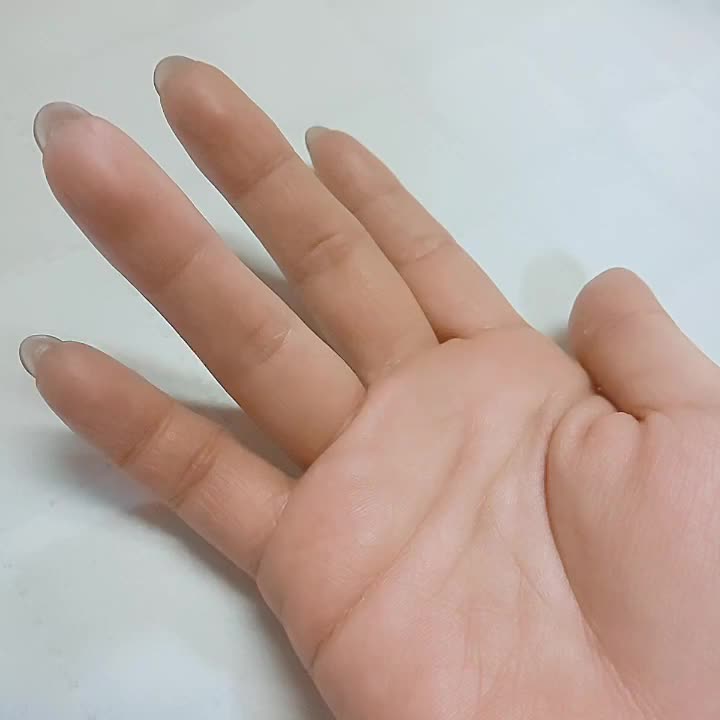 おこんにちは☺️ 触り方下手くそだった私が、『手が気持ちいい』と言って頂けるまでに至った練習方法や考え方を動画にしてみたいなぁと思ってます。また、触り方について何か疑問をお持ちの方がおられましたら、お気軽にコメント欄までお寄せください☺️ 経験則からお答え出来る範囲でお答えできたらと思います💡