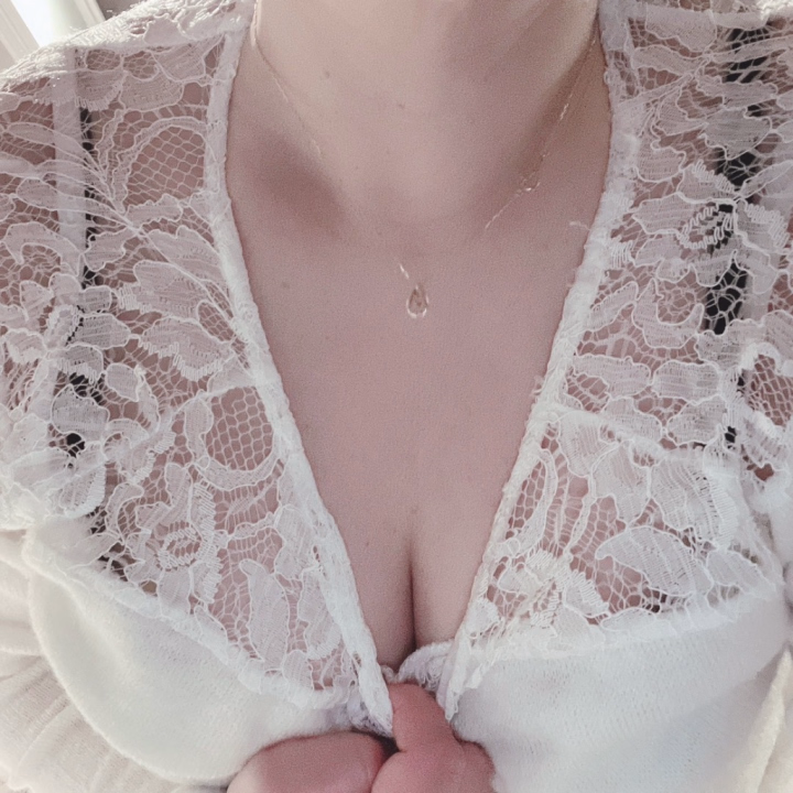 おはようございます^_^

本日も、お誘いお待ちしてますね♡