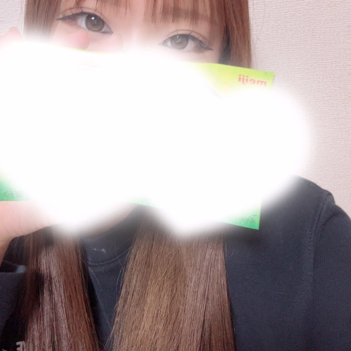 おはよ♡
ちょっと寝坊しちゃったけど出勤してるよ〜☀️


今日もラストまでだけど21:30からはご案内できないからそれまでの時間で予定埋めてくれたら嬉しいな🐰