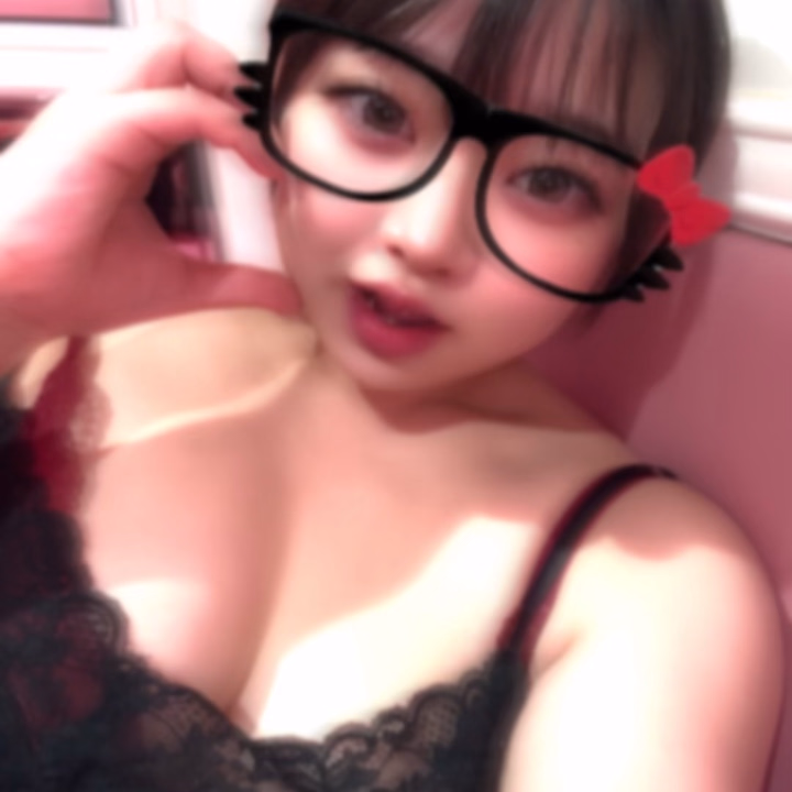 のんのはムチムチふあふあでお肌が綺麗とよく褒められます✨

おっパイが大好きなお兄様はのんのに癒されに来てくださいね💕︎