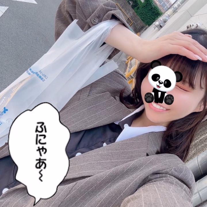 おはようございます‼︎🌞
めっちゃ遅くなったけど
今日もいます🧏🏻‍♀️❤️