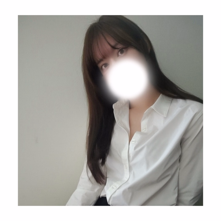 18（火）スタート来てくれたお兄さん
前の週から事前予約助かります🙏🏻
いつもまた来たくなるって
思ってくれてうれしい！
今回もゆったりのんびり時間頂けて、、
だけどそうはさせないよ🔥✨
激しいところも
楽しんでもらえてよかった‎🩷
おすすめしてくれたドラマ見てみたら
次の日しっかり買って飲んでしまったよ
次会える時はもう少し
涼しくなってるといいね❣️



18（火）19（水）のお兄さん
久しぶりの再会でうれしかった
​だからこそ、お店のルールを守ろうと
してくれなかったとき悲しくて寂しい
気持ちになっちゃった…😢
​だけど次の日、ちゃんと
謝りに来てくれていつもの
お兄さんで安心したよ🤍
​私はやっぱり、お兄さんたちと
一緒に思いっきり楽しんで
最後は笑顔で帰ってほしいな
って思ってるからね