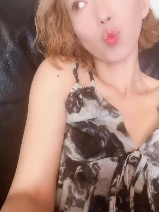 「あきなって、どんな子？」って思っているあなたへ💕

お会いしたお兄様、私っていつもこんな感じよね？😂(笑)

素な感じ満載🥰