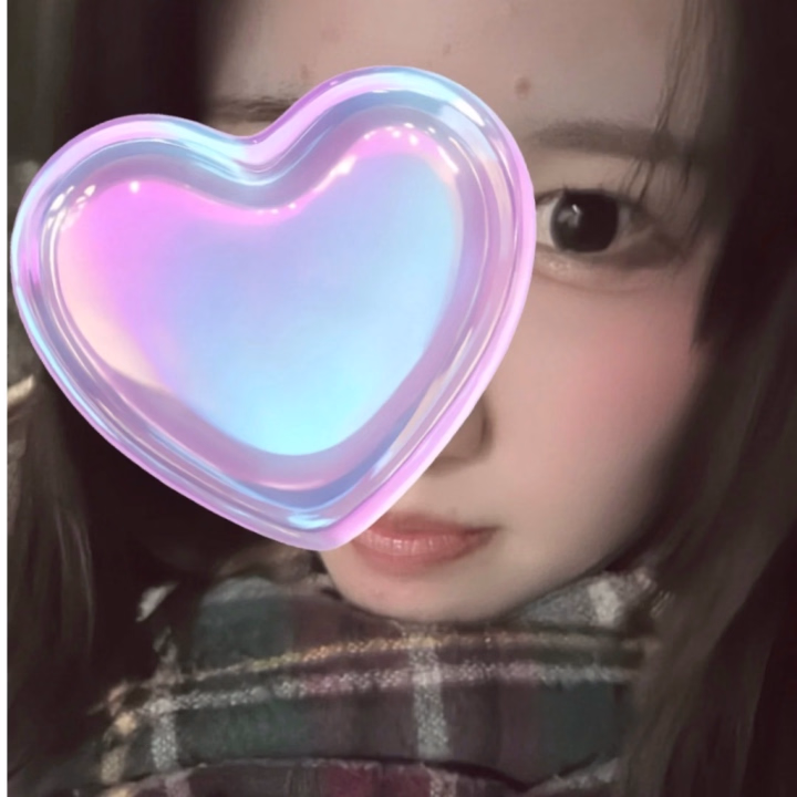 こんばんは🌙せいらです🌸

明日は【12:30〜18:00】で出勤いたします✨

最近お疲れ気味のお兄さまはいませんか？☺️

お仕事の合間やお休みの日に、少しでも心がほっとするような時間をお届けできたら嬉しいです🌷

たくさんお話したり、ゆっくり寄り添ったり、その時のお気持ちに合わせて楽しく過ごせたらと思っています🩷

「前から気になっていた」「なかなかタイミングが合わなかった」

そんなお兄さまとも、この機会にお会いできたら嬉しいです✨

限られたお時間での出勤となりますので、ご予定がお決まりの方はお早めのご予約がおすすめです💐

初めましての方も、いつも仲良くしてくださる方も、心を込めてお迎えいたします☺️

明日お会いできるのを楽しみにしています❤️