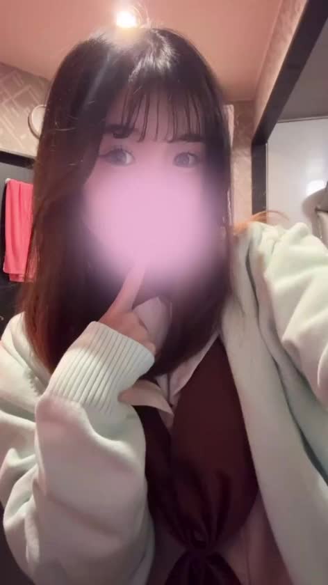 おはよ❣️
昨日は体調崩しちゃって急遽お休みしました😭
予約してくれてたお兄さん達ごめんねえええ😖❕


今日からまた頑張りますっ♡

よろしくお願いしますっ🙂‍↕️🎀