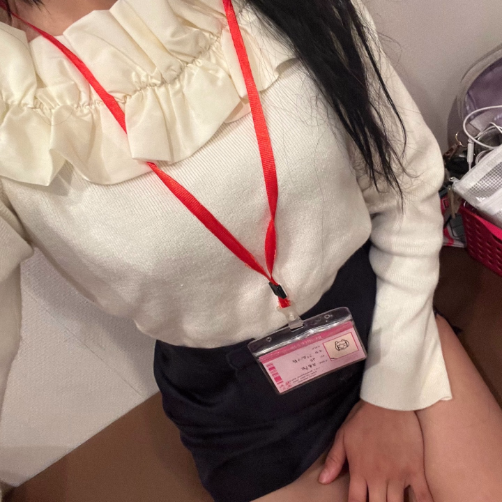 こんにちは！
本日はお天気が雨で寒いですねｐ ̫ ｑ;♥

今日います！

良かったらあたたまりに来てください♡