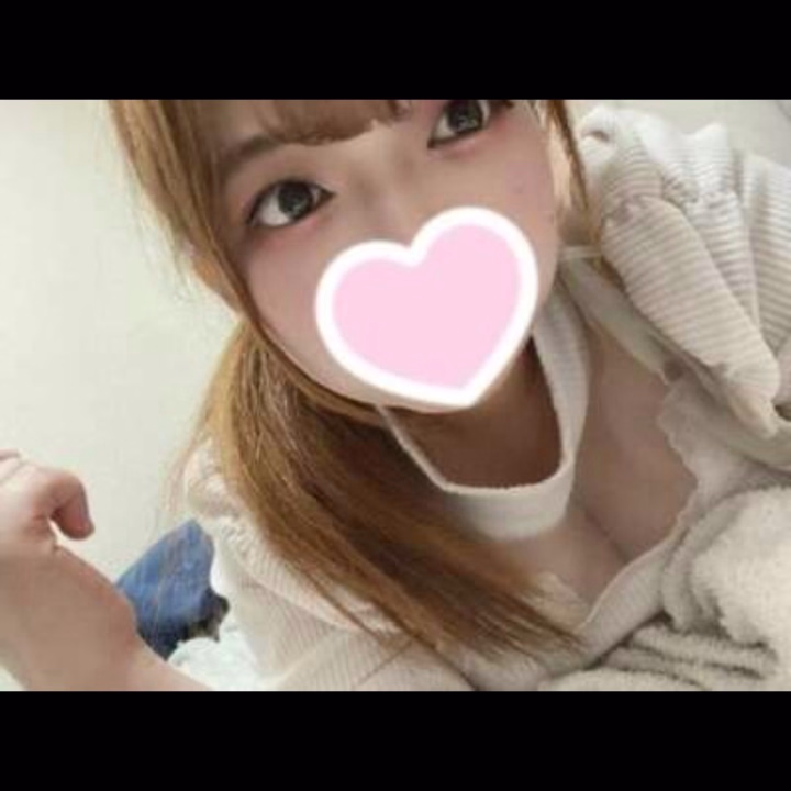 お題：【恋人にするなら】優しいけど優柔不断な人、頼れるけどこだわり強い人　どっちにする？に回答♪

悩みどころだけど優しいけど優柔不断の人の方がいいですかね🥺

私が割と即決タイプたので同じタイプの人だと揉めそうなので優しい人くて着いてきてくれるタイプの人の方が穏やかに過ごせそうです😂🙌🏻


🍎 りあ 🍎