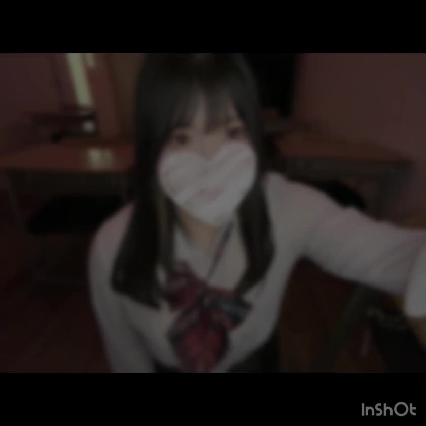 みなさんお久しぶりです🥺
ちちタプタプ動画載せたからみてね✌️
お顔埋めたいorアレ挟みたい人
急募🙌💗
