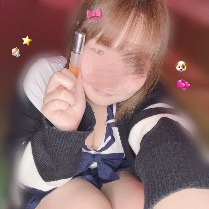 こんばんは🌛

本日 おやすみ でした ~ 🤭❣️
イメチェンしてるかも （>ᴗ<）🎵💕

また明日から 頑張るよ ~ -`📢⋆


写真にうつってるのは 素敵なお兄さん が
プレゼント してくれた !! ·̩͙꒰ঌ(𐭅" ॑  ॑")𐭅🎁  ̖ ´- ありがとう🐶😭♡

あと、全部の投稿に いいね してくれたお兄さんもありがとう😭😭😭💘💘


ヒメチャンネルたくさん使おーっと❣️⭐️