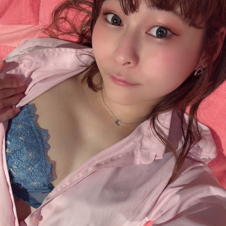 ひるもに🐑
…えもん……すしえもんに行きたい……
🩵