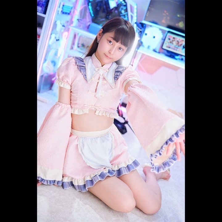 19:00ごろ〜　50or65分コース
1️⃣枠のみ🈳です💕

宣材写真変わってた˖ . ݁𝜗𝜚. ݁₊
最近のお気に入りで撮ってもらいましたん✌︎︎︎⸜(*˙꒳˙*)⸝✌︎