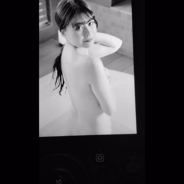 朗報だよ😎私は晴れ女だから明日土浦は晴れるよ。少なくとも私が移動するときは降らないよ。雨が好きなお兄さんごめんね。てか冗談抜きで雨好きは一定数いると思う。私も昔そうだったよ。朝、身体に良かれと思って散歩するけど元気が出るどころか朝陽に召されるような気持ちになったものだよ😎

PS 明日は給料日後で混むかもだからお時間待たせちゃうかもです🙏待合室、めっちゃ寒いかめっちゃ暑いと思うから遠慮なくスタッフに寒い暑い言ってくださいね(｡>﹏<｡)