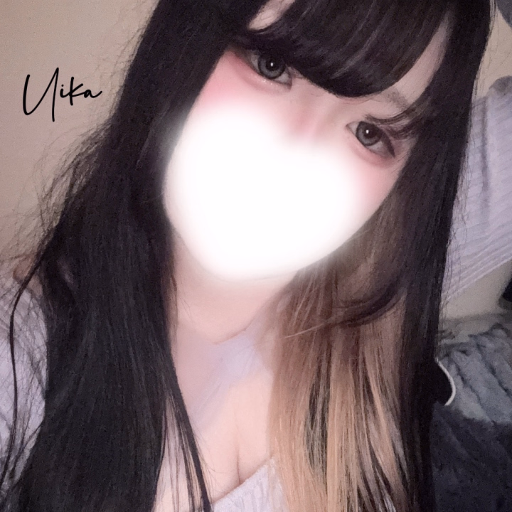 本日もありがとうございました🙏


本指名のお兄様が来てくれてはぴ\( ´˘`)/
いつもありがとうだよ♡




今日もゆっくりお風呂に浸かるよーん🛀




また明日ねおやすみ♡





🤍ういか🤍