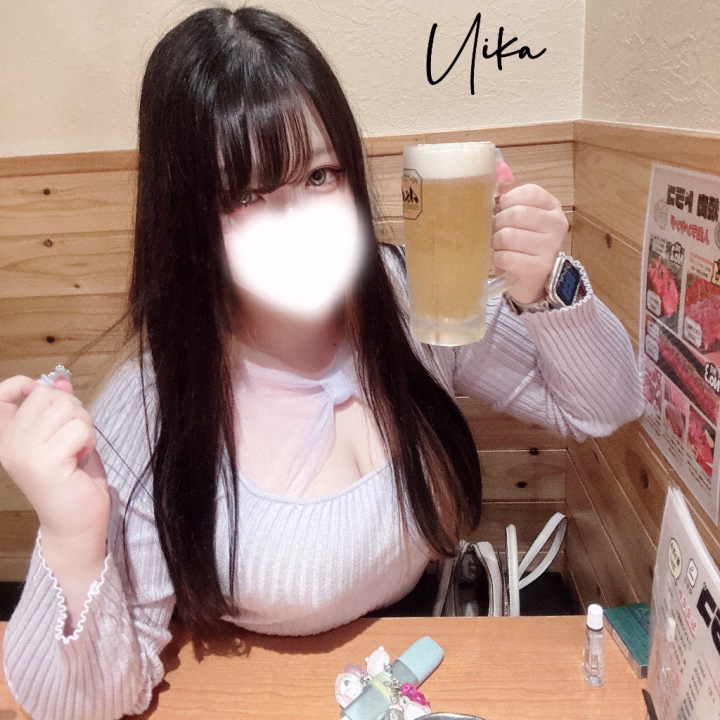 お久しぶりです〜！



ゴールデンウィーク
まるっと川崎でお世話になります✊



これは昨日もちにゃんと焼肉行った時の写真🐱




やっぱりせっ♡すもビールも
ナ♡じゃないとやってられないよね〜ෆ˚*




ういかはタン派なの🫣💕
お兄様は？




🤍ういか🤍