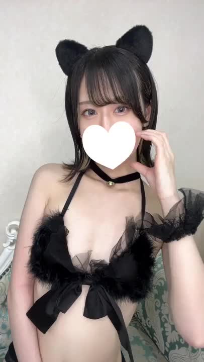 今日はお休みで明日は出勤です！🐈‍⬛⸝⋆

明日は🕚 13:00〜21:00 まで！
私は濃厚フェラが得意です🫣🤍

あとはスレンダー好きさんとお尻好きさんに届いてほしいな〜₍ᐢ‥ᐢ₎ ♡

お誘いはトークでもx @jun_ka_k のDMからでもお待ちしてますね💌🤍

明日もたくさんの出会いがありますように！
またね〜👋🏻~♡