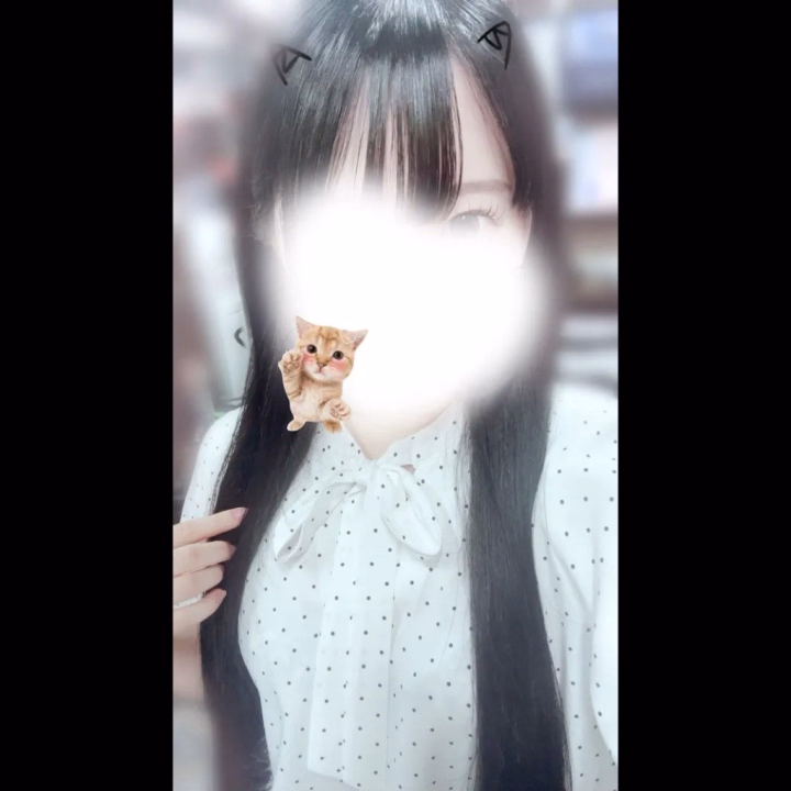 おはよ〜☀️
りんか です🔰🌷


今日は14:00〜ろぐいん！🗝
20:00くらい ろぐあうと予定❣️

まだ予約なくてさみしいさんなので💧‬
会いにきてくれたらうれしいデス🩷🎶


お誘いおまちしてます♡॑꒳ ॑）