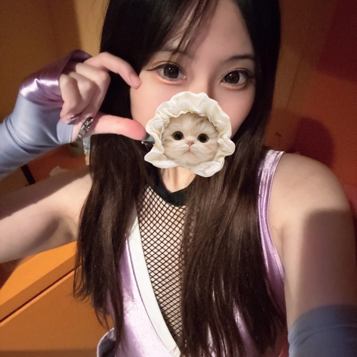 こんにちは🔅おとかです🧸💭

⋆. ݁┈┈┈┈┈┈┈┈┈┈┈┈┈┈┈┈┈┈ ݁.⋆

今日から三連休は水戸に出勤です❗️

11日9:00〜24:00
12日9:00〜19:00

時間がちょっぴり不規則なので
要チェックです🌟

⋆. ݁┈┈┈┈┈┈┈┈┈┈┈┈┈┈┈┈┈┈ ݁.⋆

持ち込みコスプレありがと〜

おとにこれ似合うかなあって考えて
コスプレ持ってきてくれるの嬉しいよ🌟

普段着れないコスプレも着れるから
なんだか新鮮でいいね😳

まだまだ夜も待ってます〜