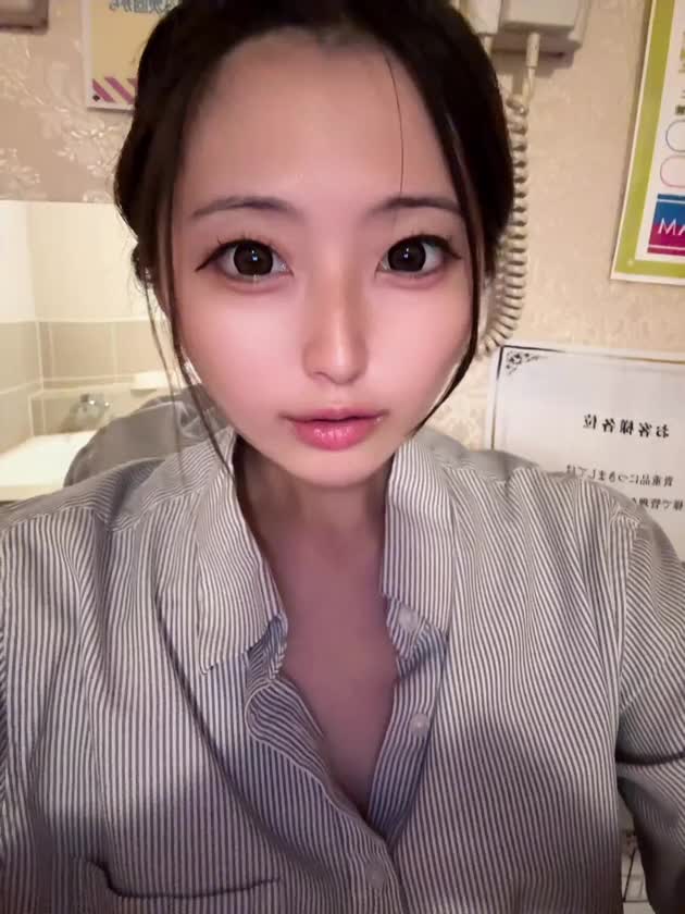やっほ〜！おとかです🧸💭

久々の動画🎥

フォローしてくれてるお兄さん限定ね💗

今日も元気に待ってますっ