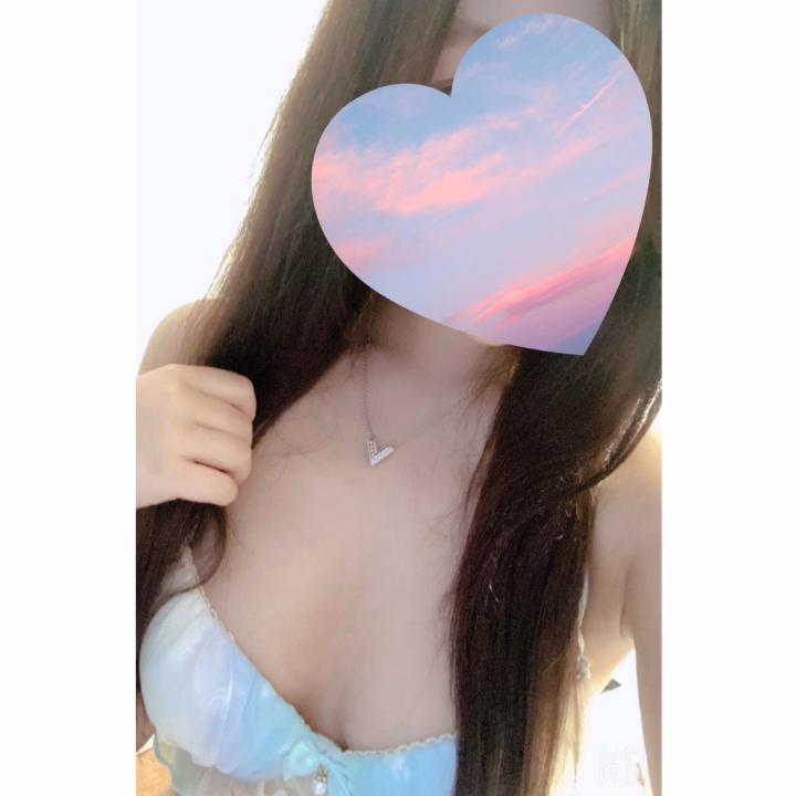 乃木坂ちゃん
ライブがせまってきて
るんるん♪( ◜ω◝و(و "

可愛い子は天使👼†_(･ω･*)β.｡.:*･ﾟ


おにーさんは
趣味ある？？

聞かせて 〜 ！！