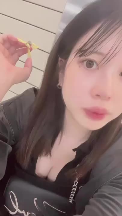華金🌸　お店で待ってます♪

お誘いお待ちしてます♪