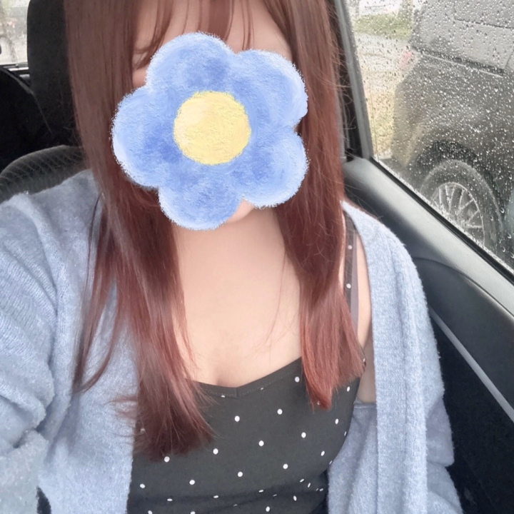 出勤したよー🐱💖
今日は13時〜0時までいます> ·̫ <✨

そして早くもお兄様不足…😿💧‬

1週間お兄様に会えなかった分、
今日はいっぱい♡♡♡したいな🥺🪽ྀི

今日は沢山ご奉仕させてね♡

いっぱい可愛がってくれるお兄様
お誘いお待ちしてます🐣‪🩷