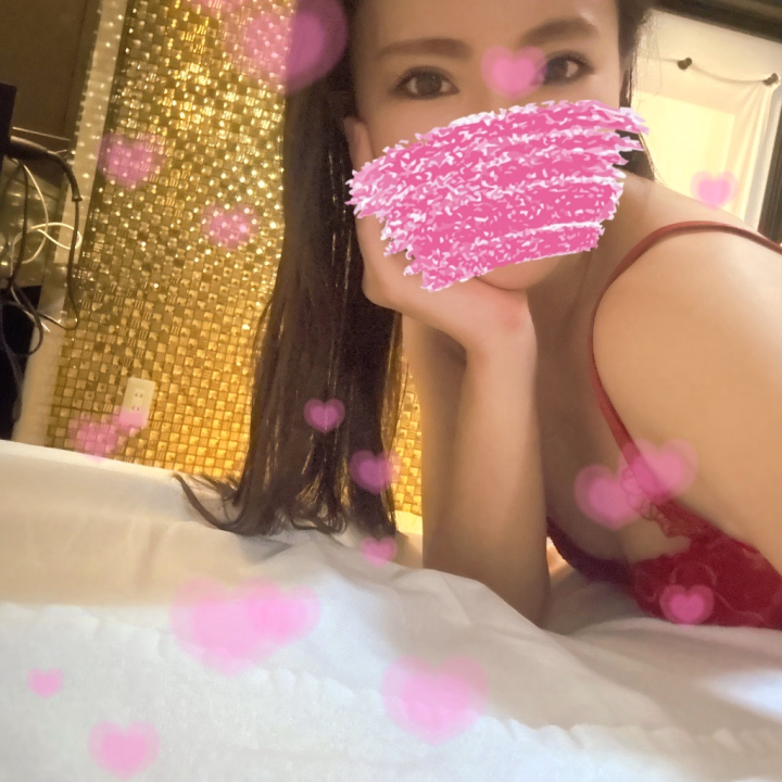 今月の残りの出勤予定は
１８日7時ー14時半
２６日7時ー13時
３０日7時ー11時
です\( ˆoˆ )/♡

良き土日を〜！
