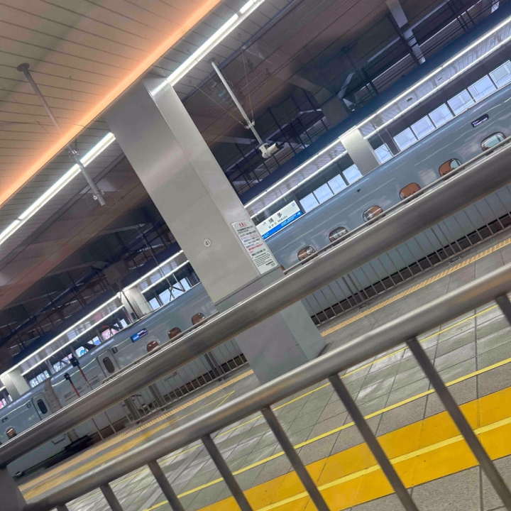 帰ります🥰

遠出が苦手なのでトンボ帰り🥳

ライブはとーっても楽しかったです
推しは女の子( ơ ᴗ ơ )なんですけど
毎回キラキラパワーを貰えて

推してて良かった～！って気分になります
私も選んでよかったと思って貰えるようにこれからも頑張りますね💪💕︎
