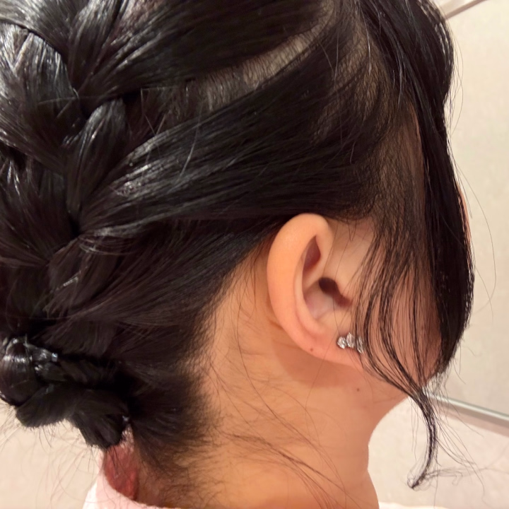 最近編み込みのアップにハマってます⤴️
出勤の度に髪型や衣装も変えてます！
ぜひ1度私と楽しい時間を過ごしませんか〜🫶