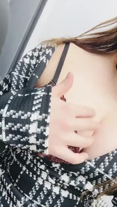 💓‪追加情報💓‪


お仕事の方々、お疲れ様です💓‪

出勤追加になりました🫶


31日  19:00〜21:00

つむぎの誕生月でもあるから

19日or31日会いたいなー|´-`)ﾁﾗｯ



コール待ってますね💕︎

元気ですかー笑
1・・・2・・・3・・・だー！

  PAPAS ➕ 💜つむぎ💜