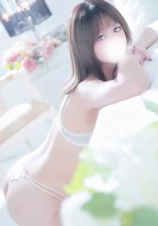 ベッドでイチャイチャも好きだけど

マットもやりたーい🥺


まだまだ伸びしろだらけだけど
そこも可愛いって言ってくれる
優しいマット好きなお兄さんいませんか🥺💖

いっしょにぬるぬるで気持ちよくなろ？？