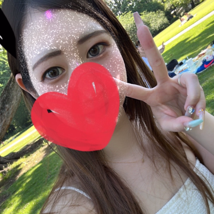 本日もお誘いくださったお兄様方ありがとうございました(❁ᴗ͈ˬᴗ͈)

昨日に引き続き本日もほぼ満枠🩵🩵

久しぶりに会えた仲良し様もまさかまさかの嬉しすぎる出会いも(* ॑꒳ ॑🫶🏻)💓

とってもはぴはぴな1日でした(*˘︶˘*).｡.:*♡

明日も9時からです!!ラストまでいるよ!!

平日だしまた天気も悪くなりそうですがお誘いお待ちしております( 📞¨̮ )♥