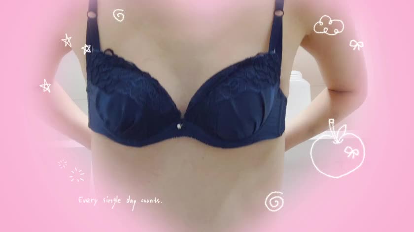 巨乳至上主義の世の中で、私は貧乳の地位向上の為、ヒンヌー教の教祖となったのです！

貧乳は正義！！！貧乳万歳！！！