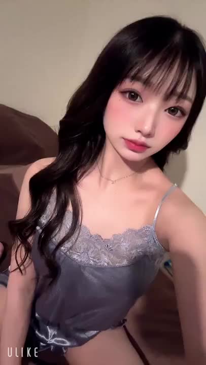 こんばんはえあですっ🌛

本日も残りわずか(´；ω；｀)

お兄さんからのお誘い
お待ちしてます❤️

えあはムラムラ全開
濡れ濡れです💗
